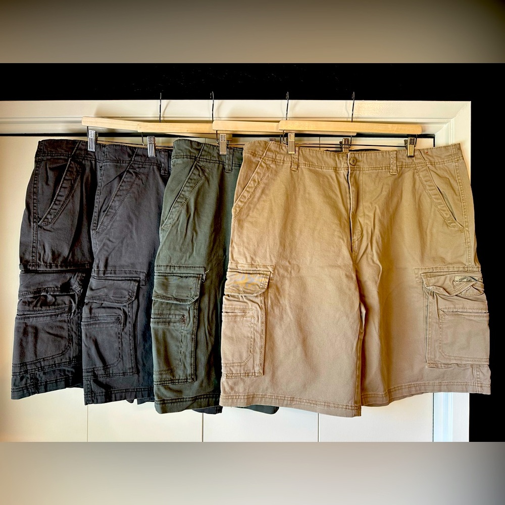 Union Bay Cargo Shorts Men’s size 44. Purchase price is for 1 pair of shorts.